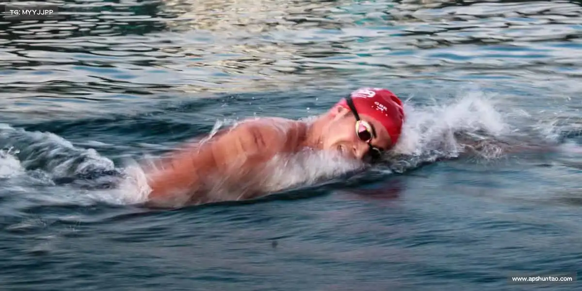 <strong>b体育官网</strong>每一次跳跃、奔跑，都是对自己的超越！📈✨